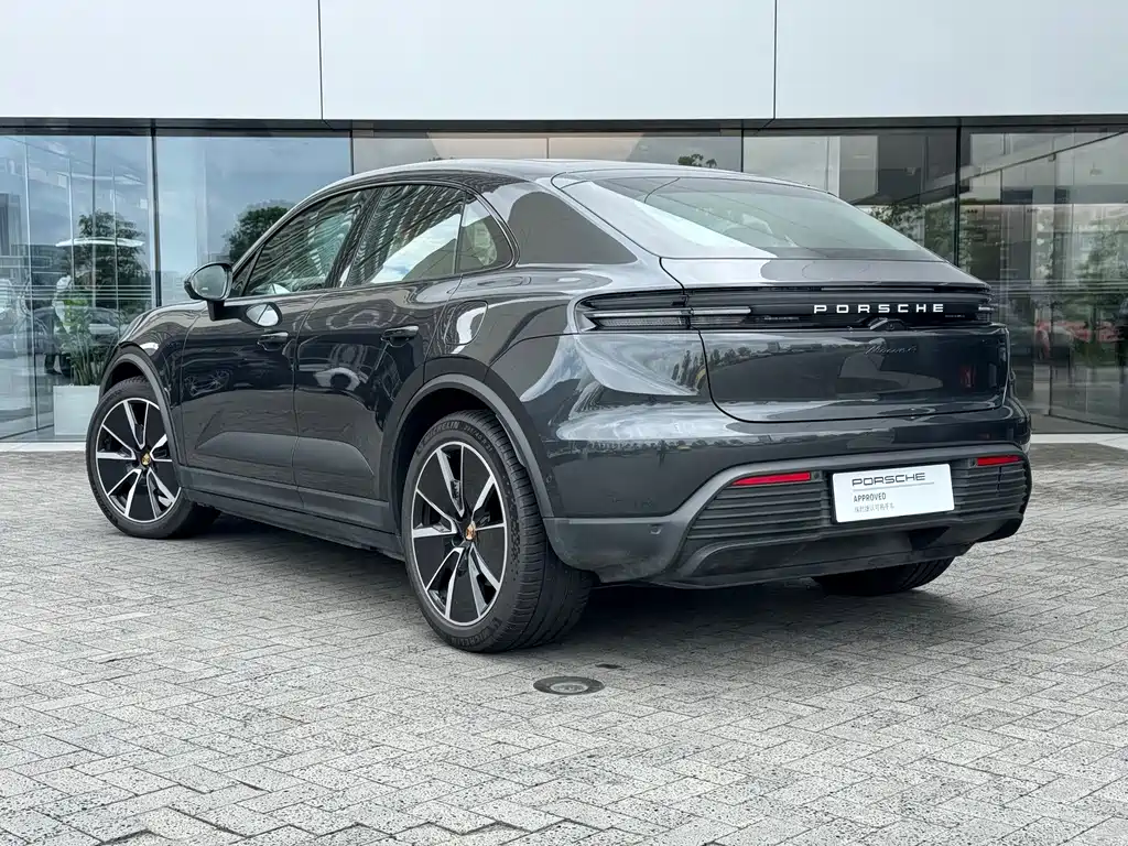 Porsche Macan EV — фото 8