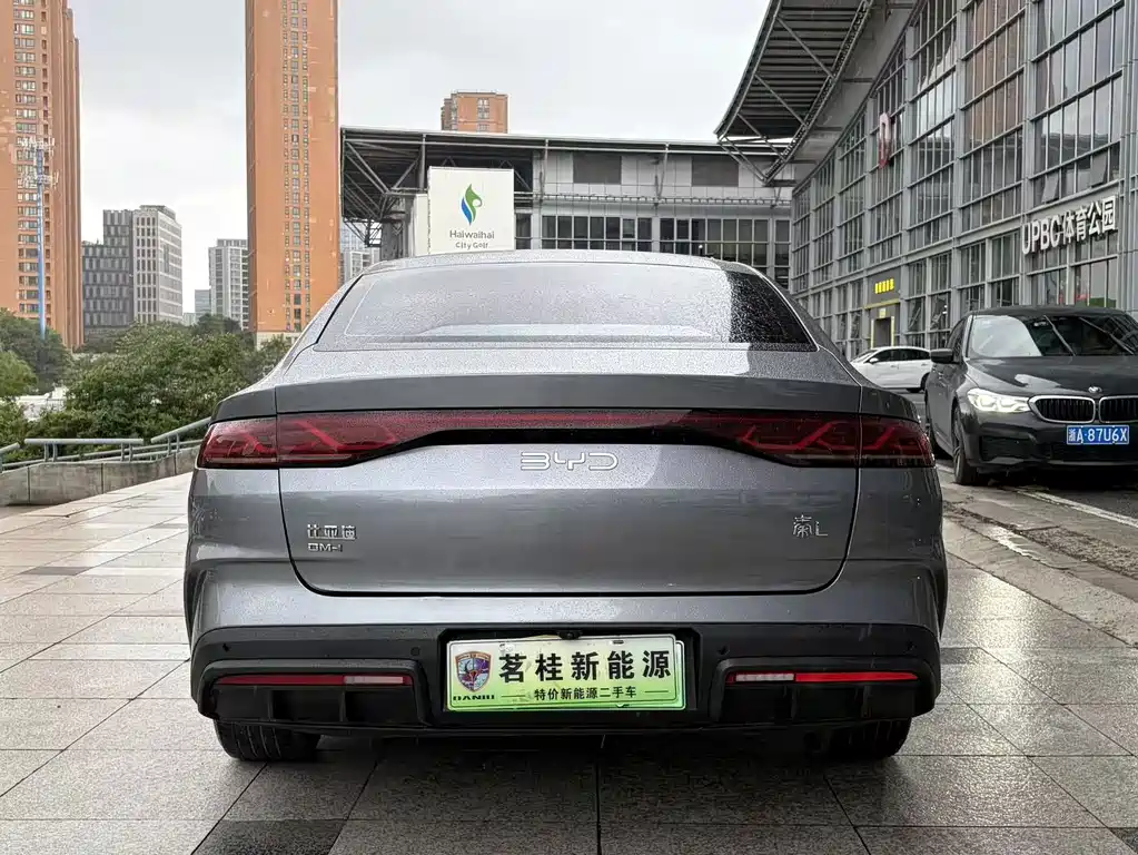 BYD Qin L — фото 5