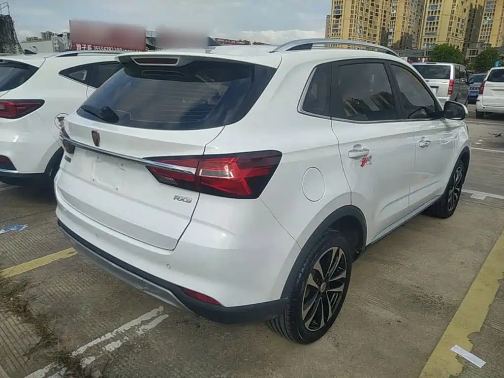 Roewe RX3 — фото 6