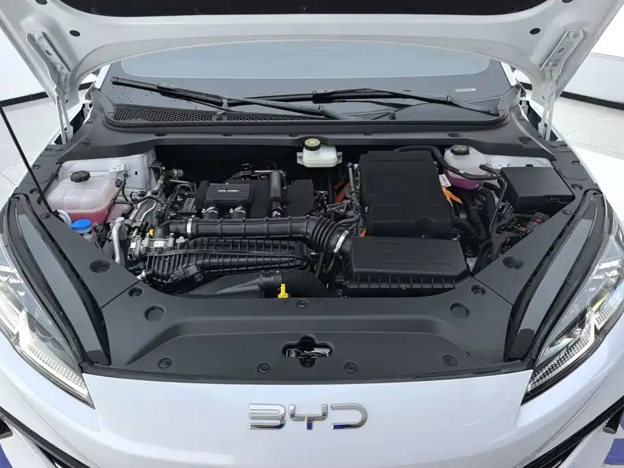 BYD Seal 06 — фото 10