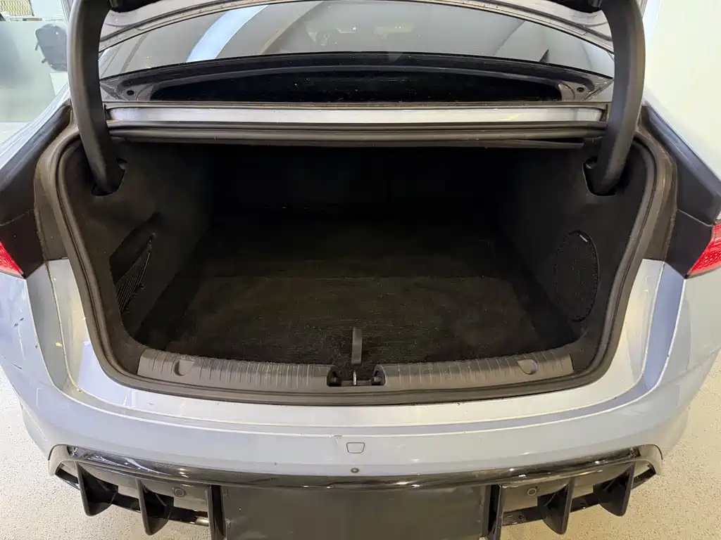 BYD Seal — фото 9