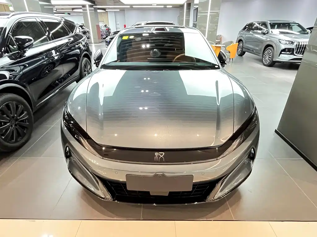 BYD Han L