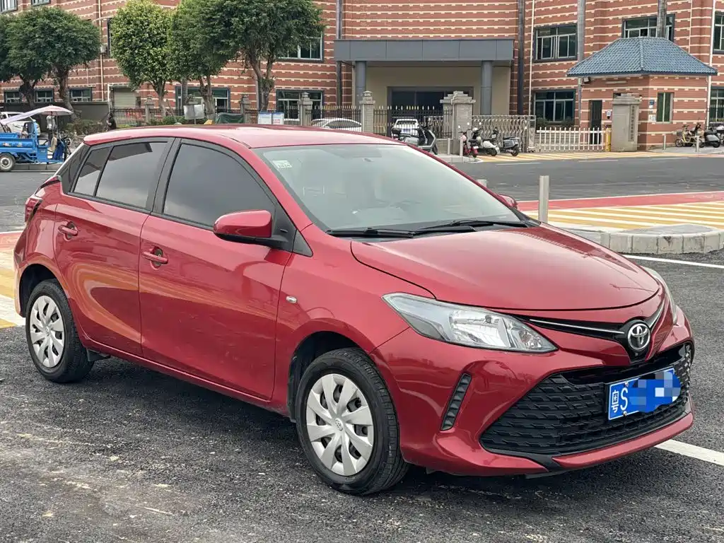 Toyota Vios FS — фото 2