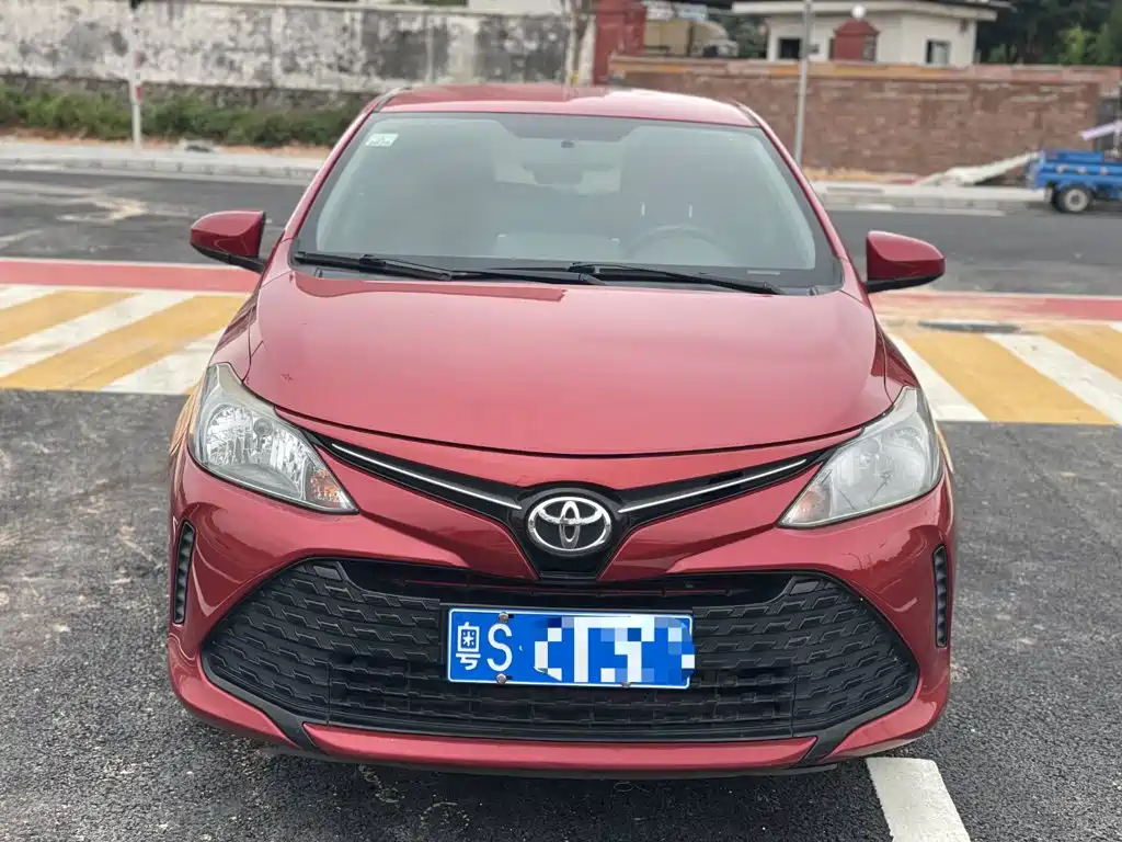 Toyota Vios FS — фото 11