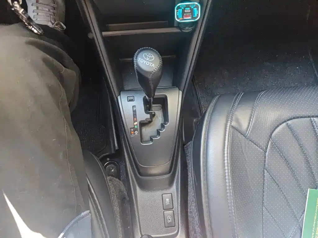 Toyota Yaris L — фото 6