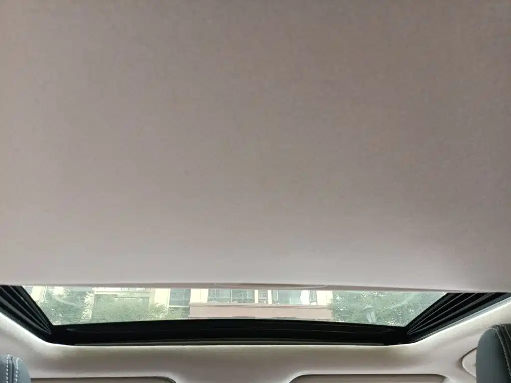 Toyota Corolla — фото 14