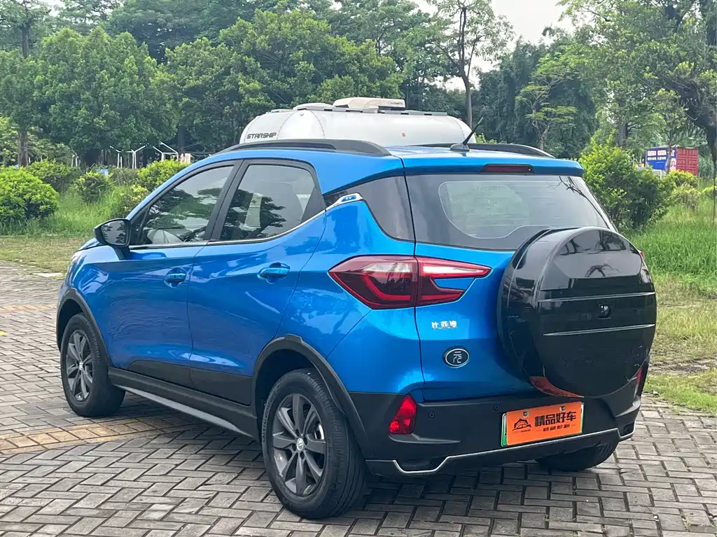 BYD Yuan EV — фото 15