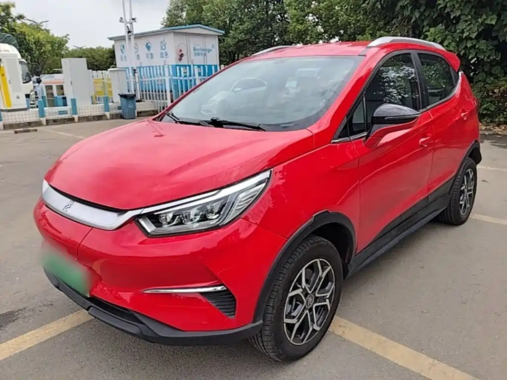 BYD Yuan Pro — фото 2
