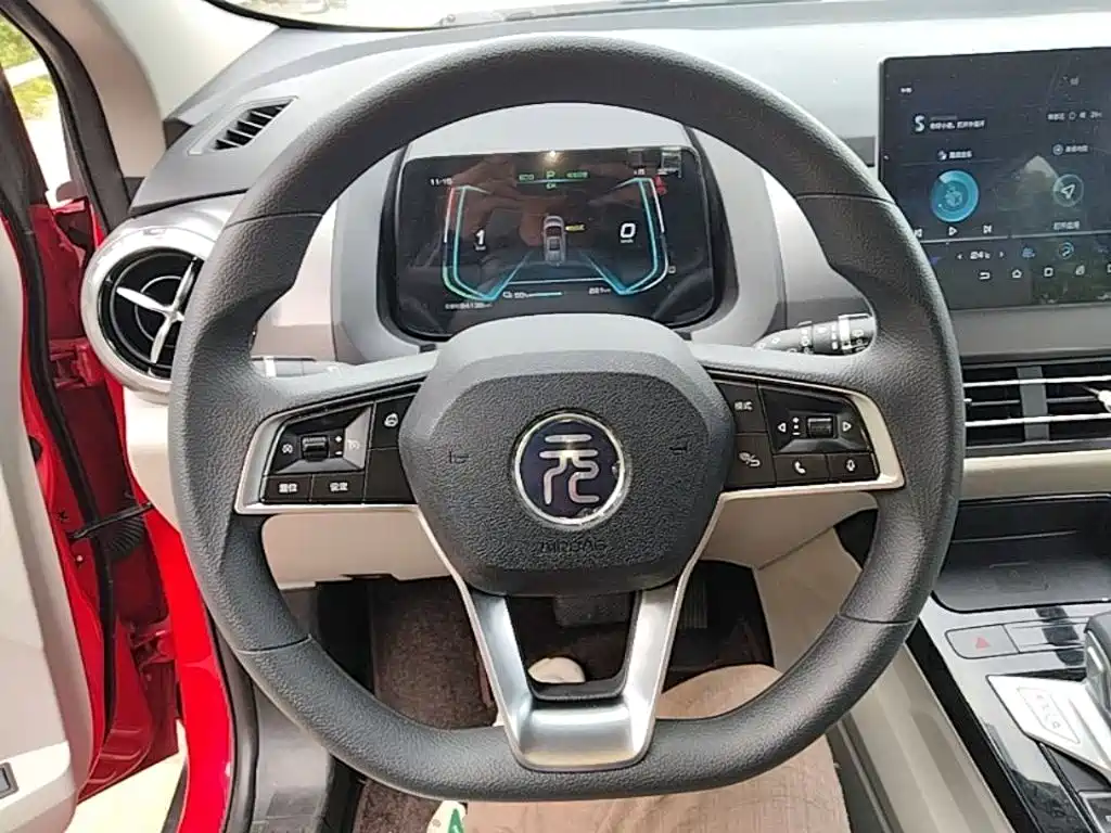 BYD Yuan Pro — фото 11