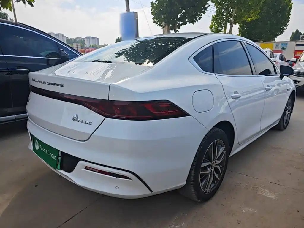 BYD Qin PLUS — фото 7
