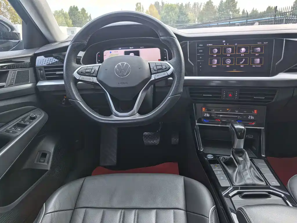 Volkswagen Passat — фото 11