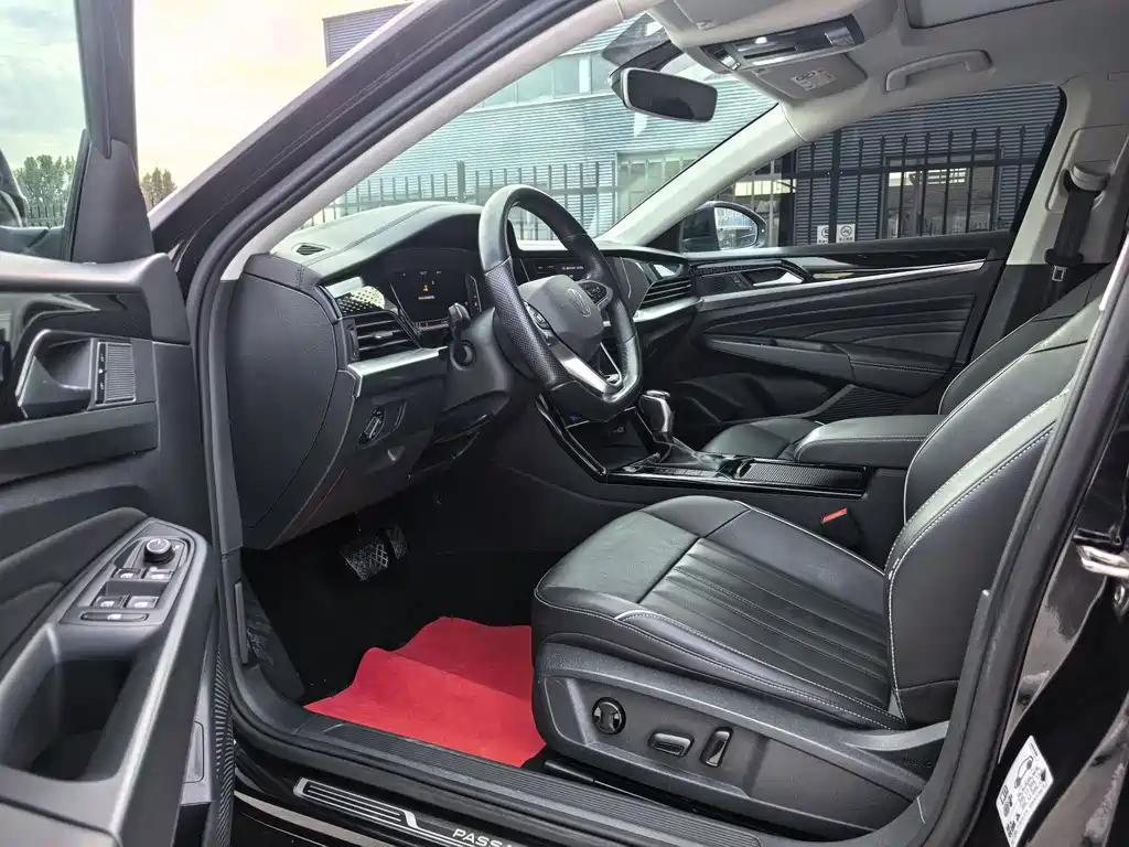 Volkswagen Passat — фото 7