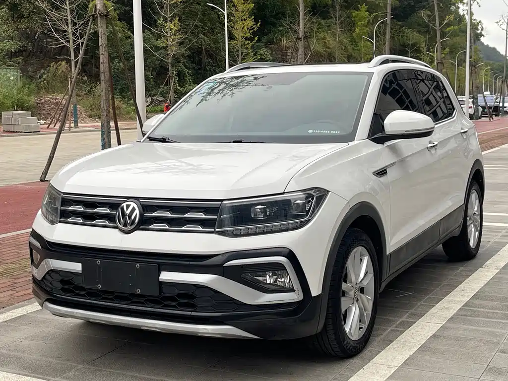Volkswagen T-Cross — фото 1