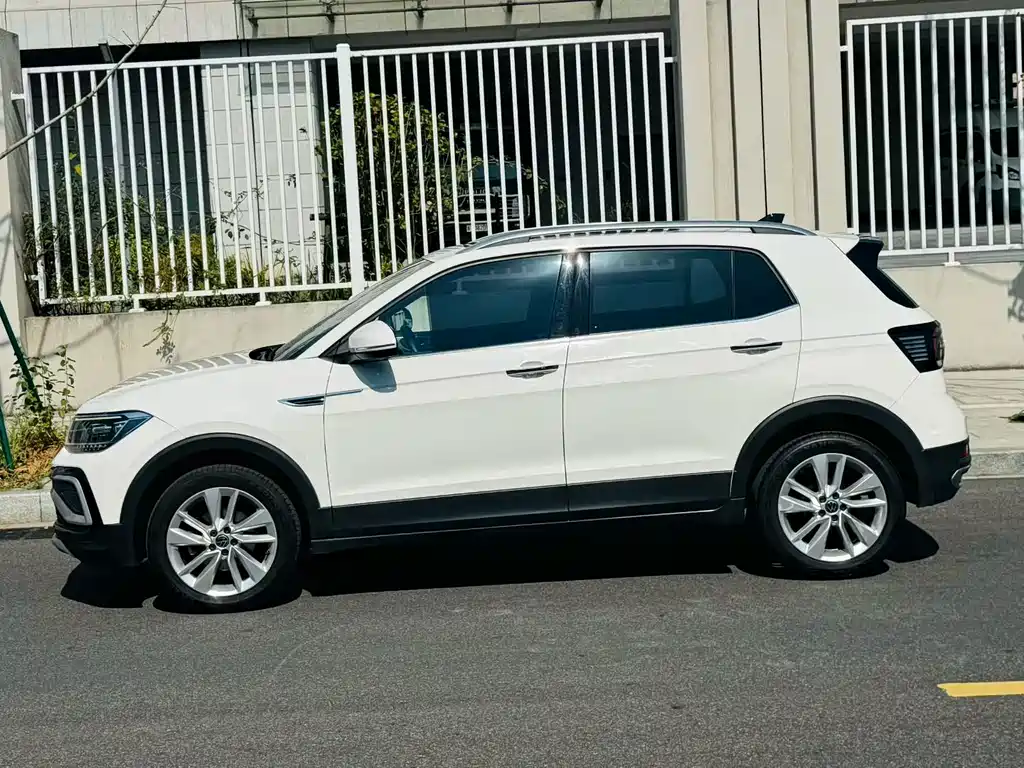 Volkswagen T-Cross — фото 2