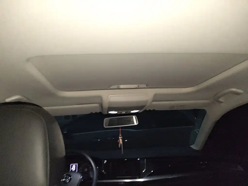 Volkswagen Passat — фото 17