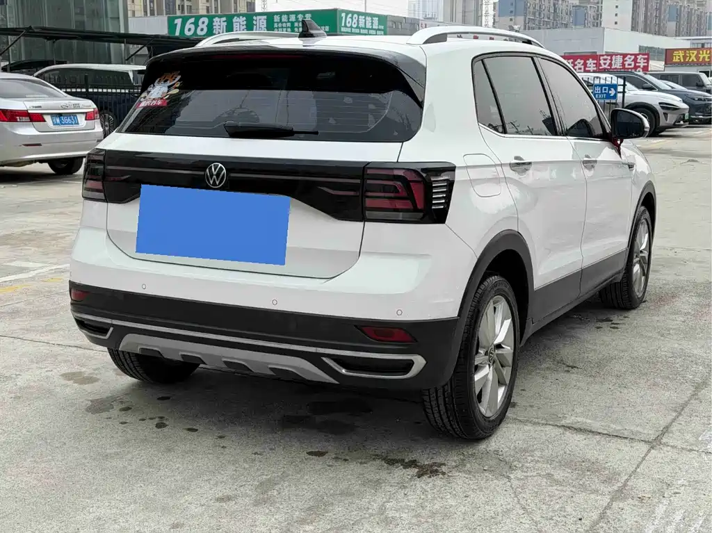 Volkswagen T-Cross — фото 7