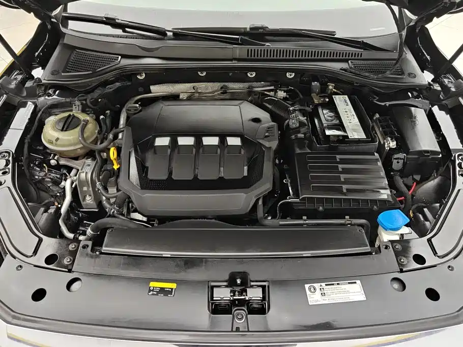 Volkswagen Passat — фото 10