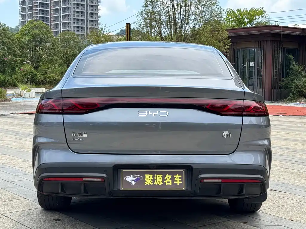BYD Qin L — фото 7