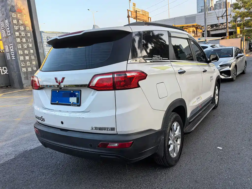 Wuling Hongguang S3 — фото 7