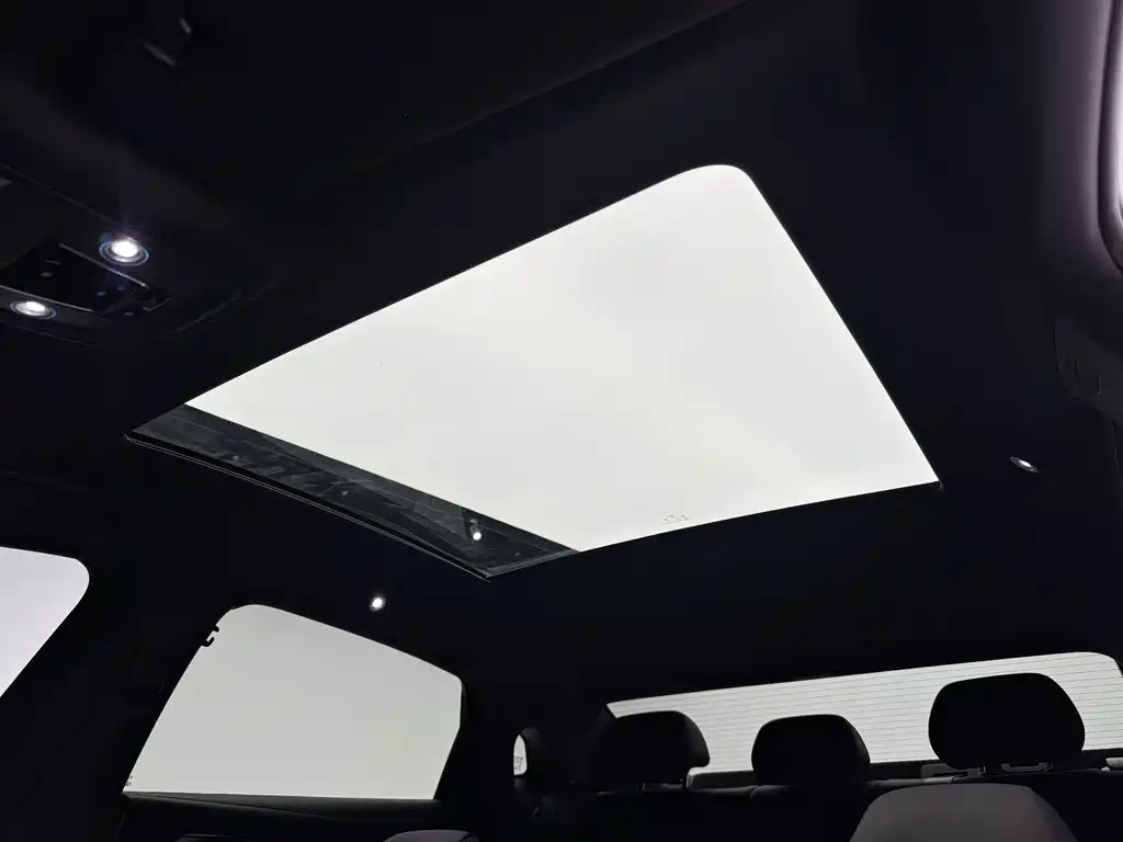BYD Seal — фото 11