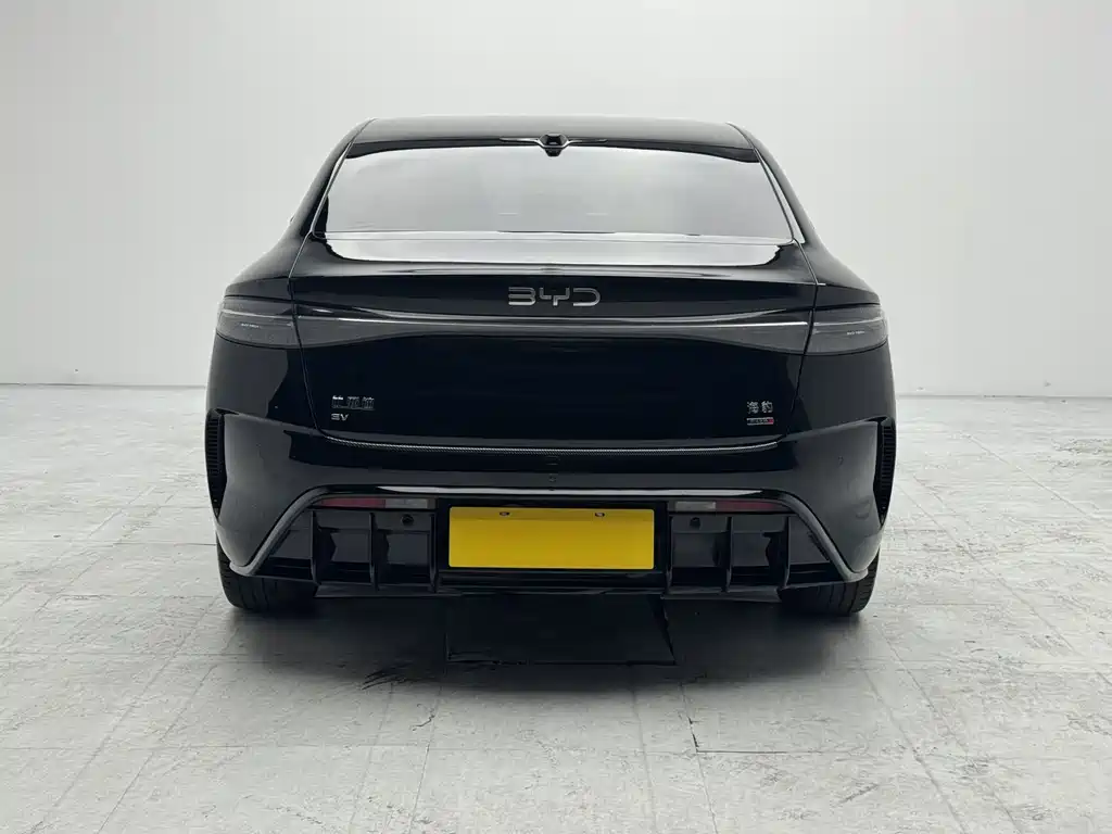 BYD Seal — фото 4