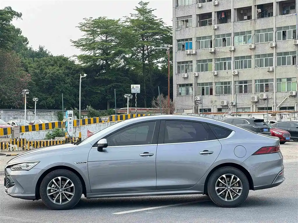 BYD Qin PLUS — фото 7