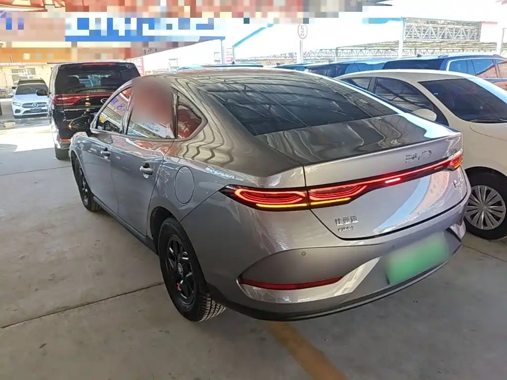 BYD Qin PLUS — фото 5