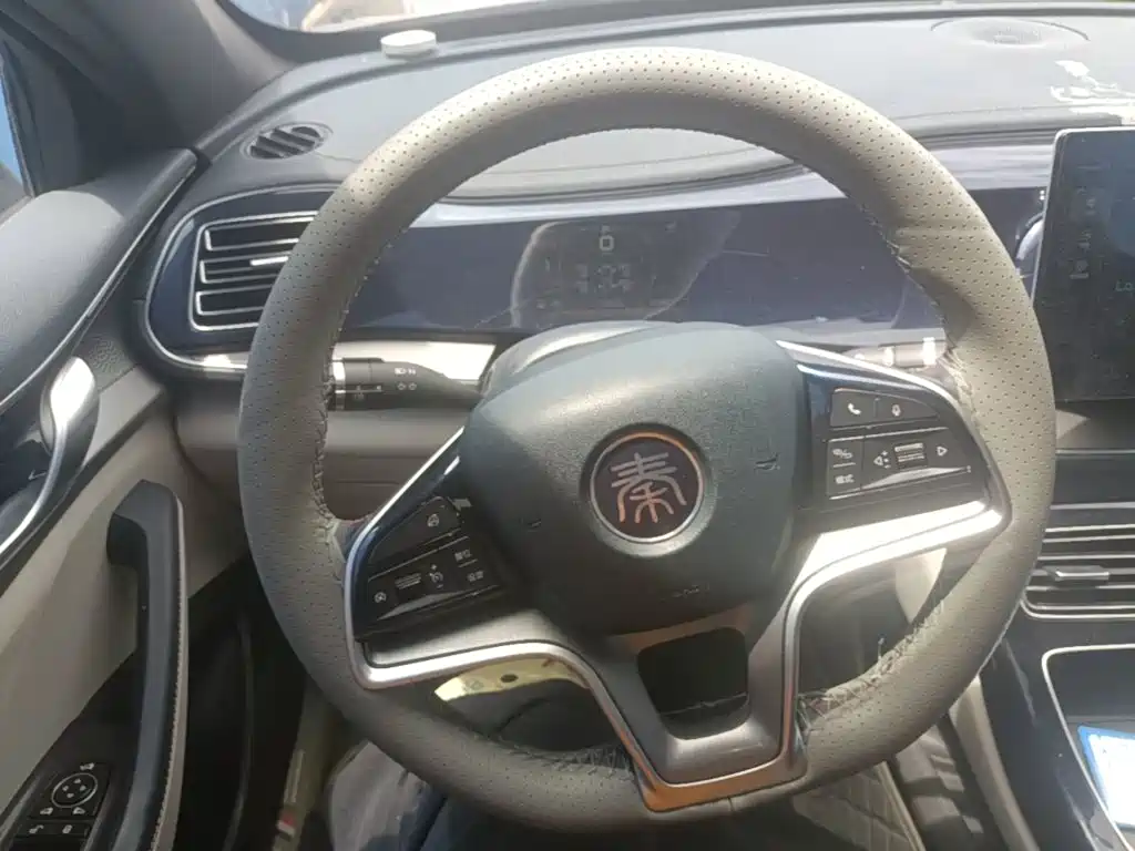 BYD Qin PLUS — фото 11