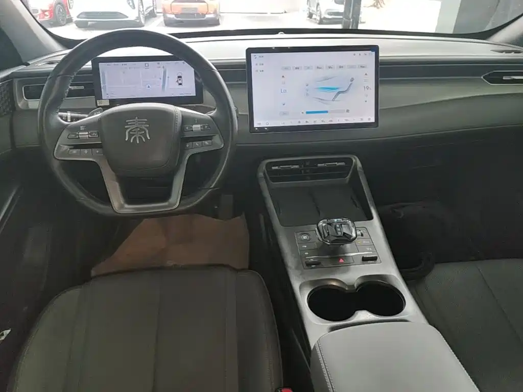 BYD Qin PLUS — фото 10