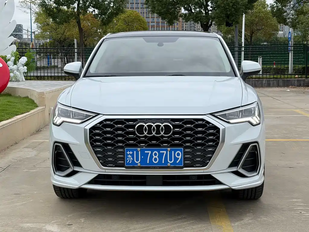 Audi Q3 Sportback — фото 2