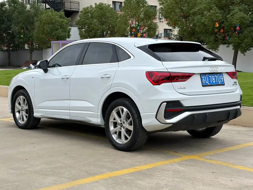 Audi Q3 Sportback — фото 4