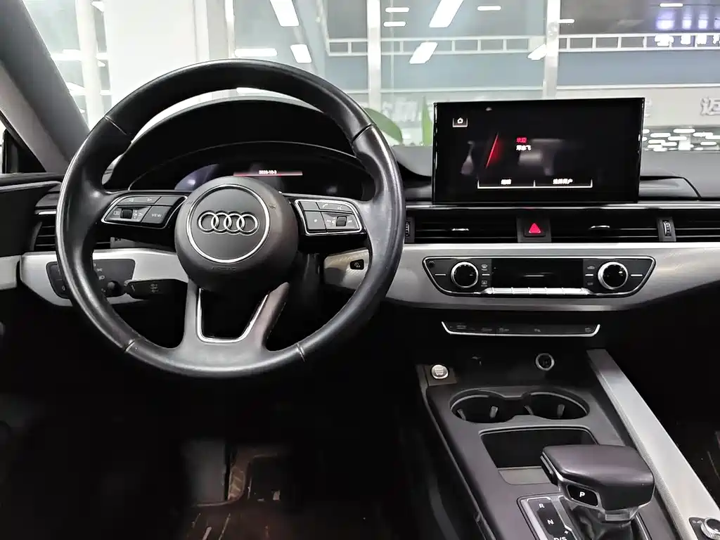 Audi A5 (Import) — фото 9