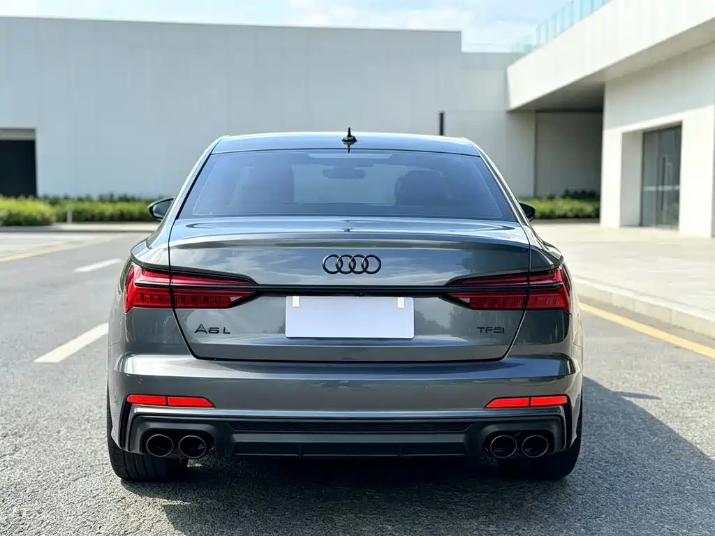 Audi A6L — фото 5