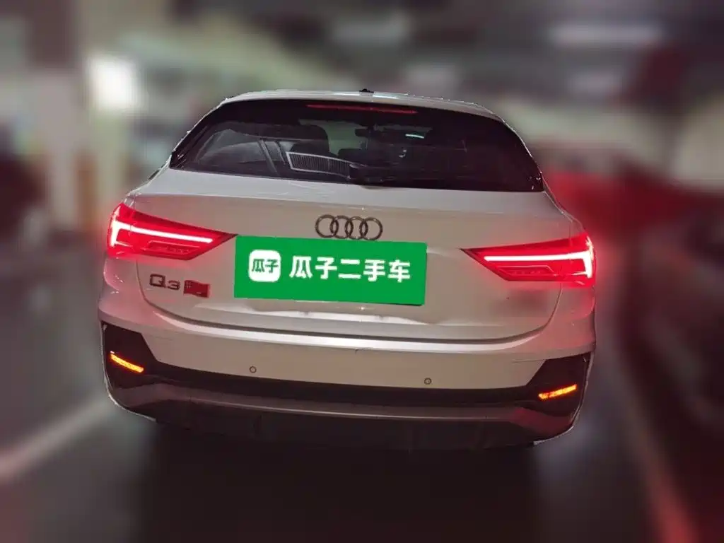 Audi Q3 Sportback — фото 3