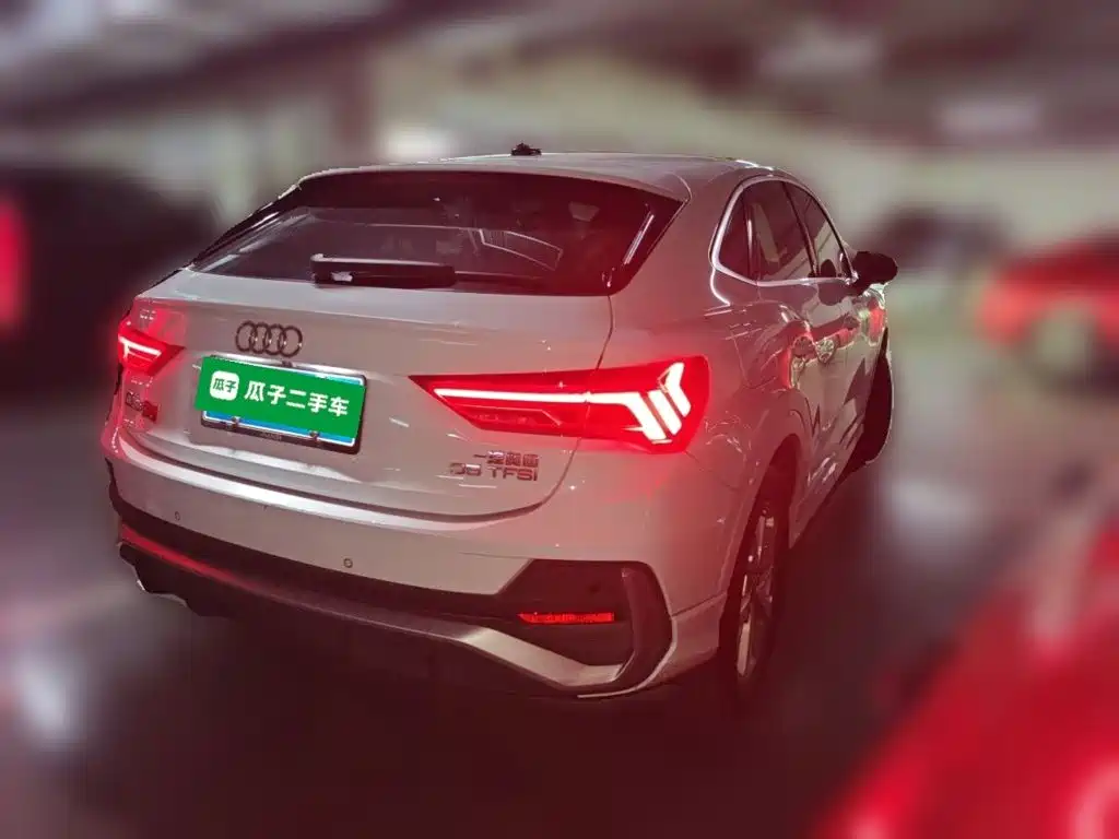 Audi Q3 Sportback — фото 4