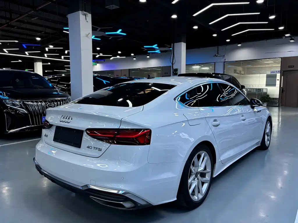 Audi A5 (Import) — фото 5