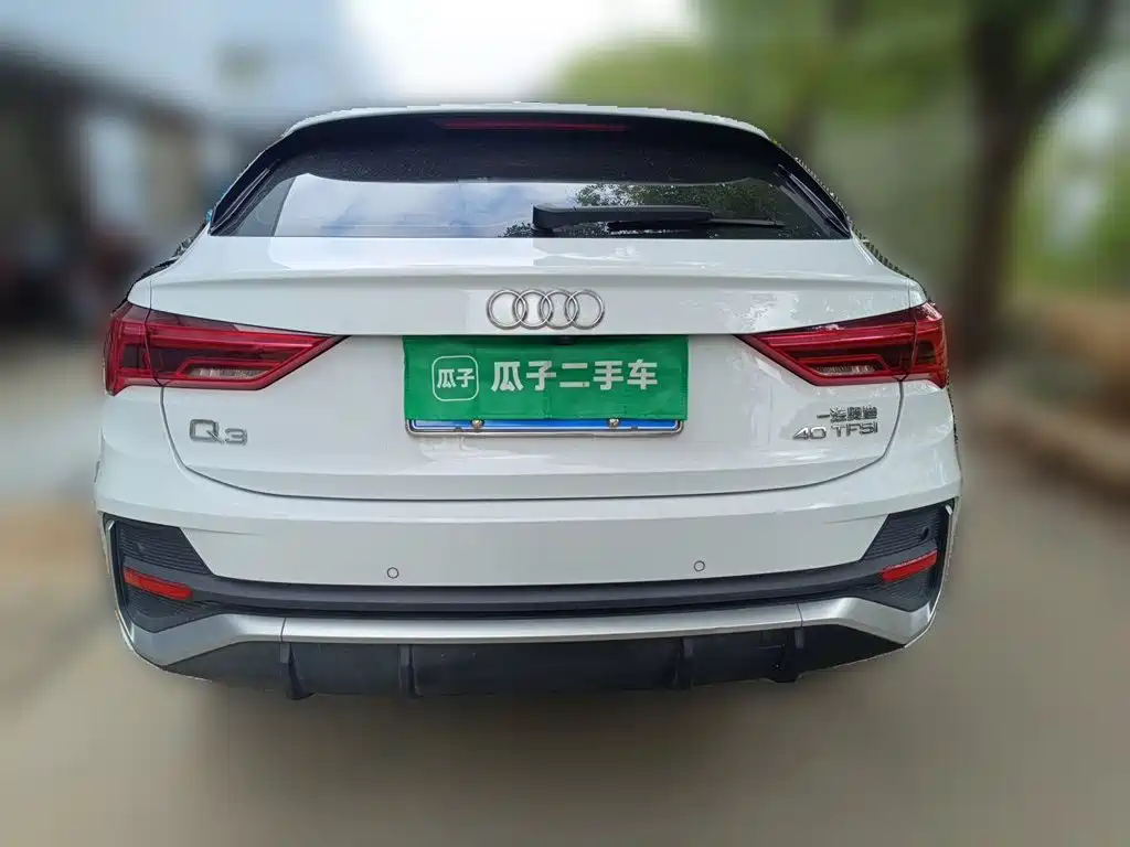 Audi Q3 Sportback — фото 5