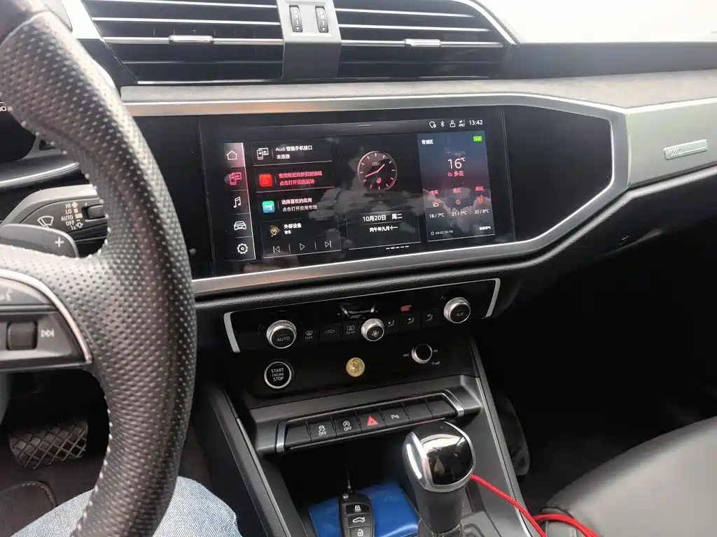 Audi Q3 Sportback — фото 14