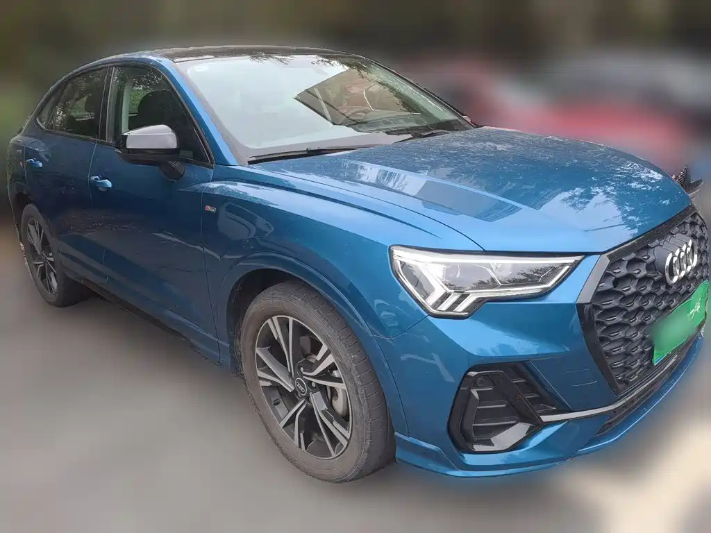 Audi Q3 Sportback — фото 3