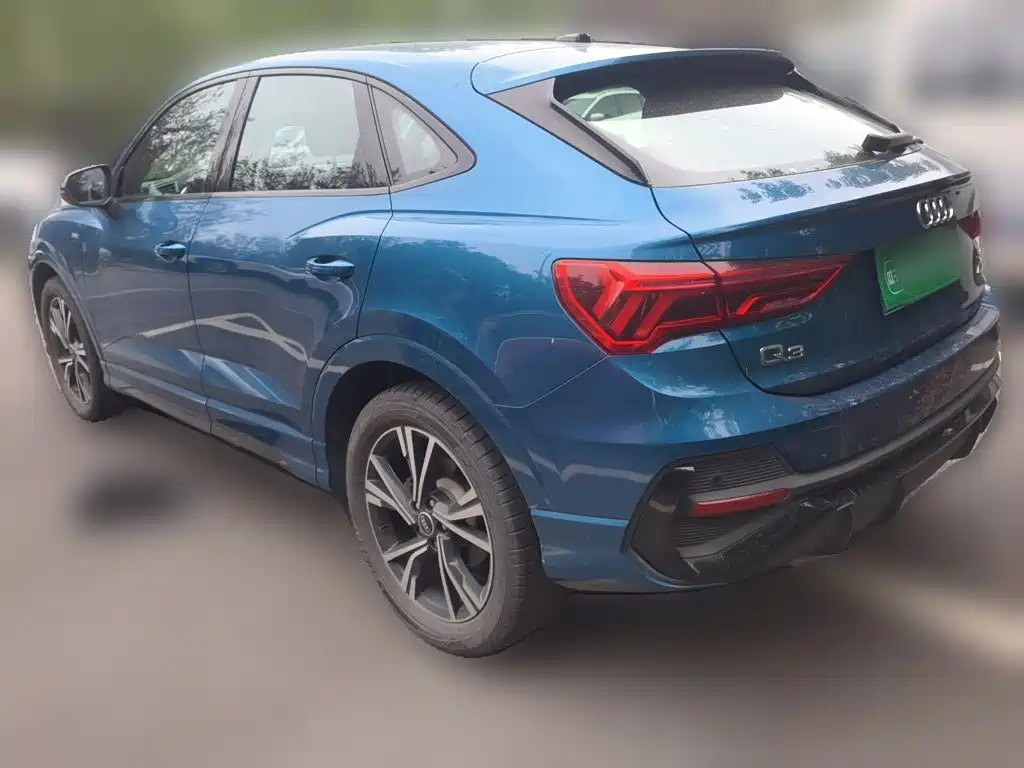 Audi Q3 Sportback — фото 4