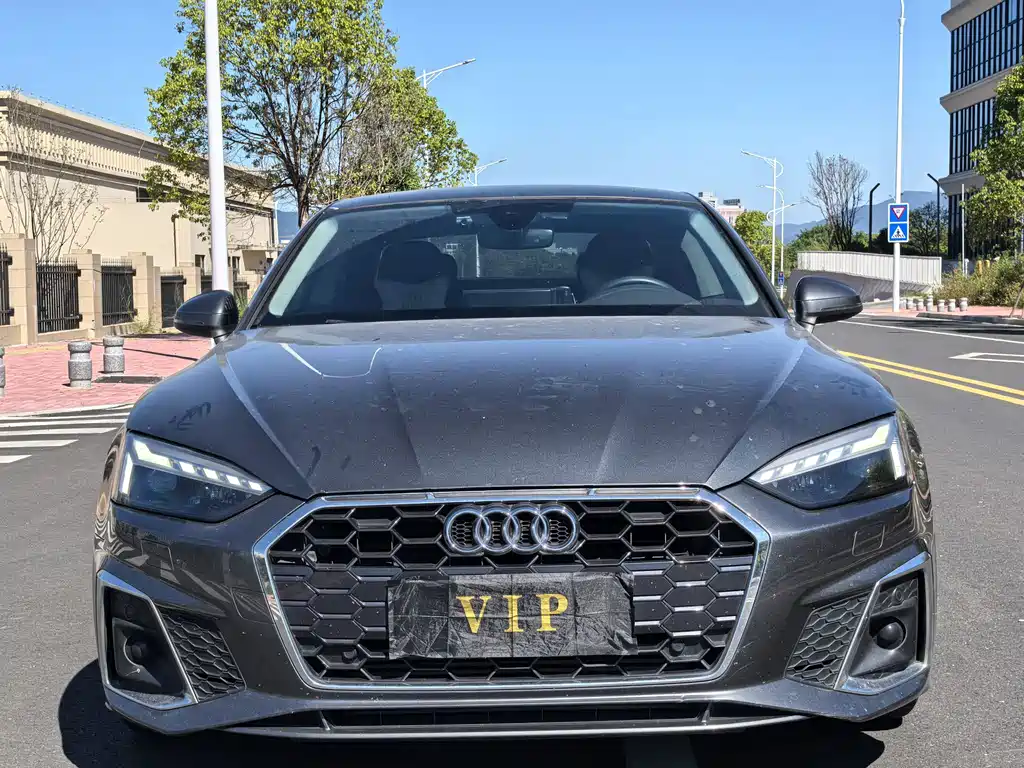 Audi A5 (Import) — фото 2