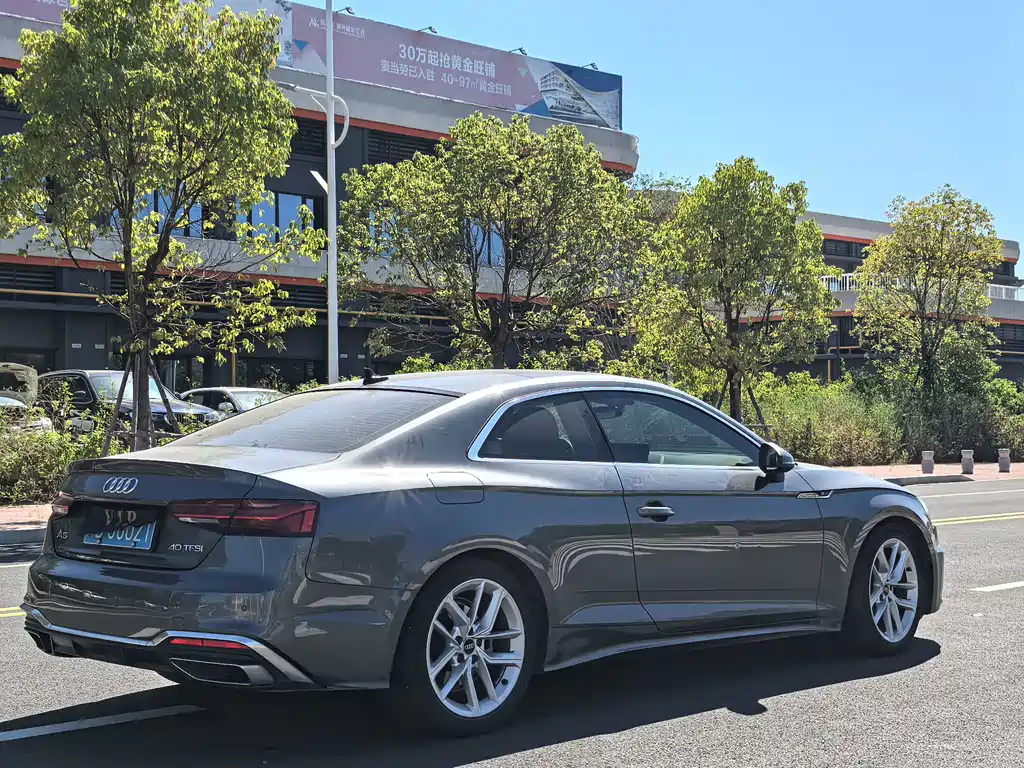 Audi A5 (Import) — фото 9