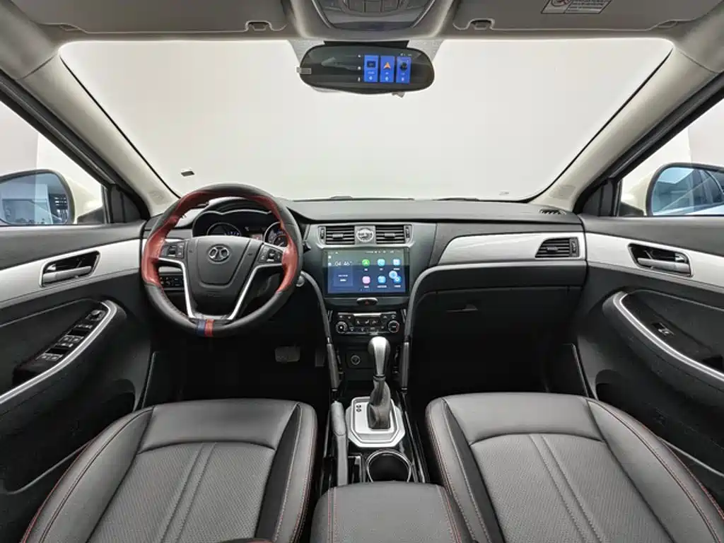BAIC Senova X55 — фото 4