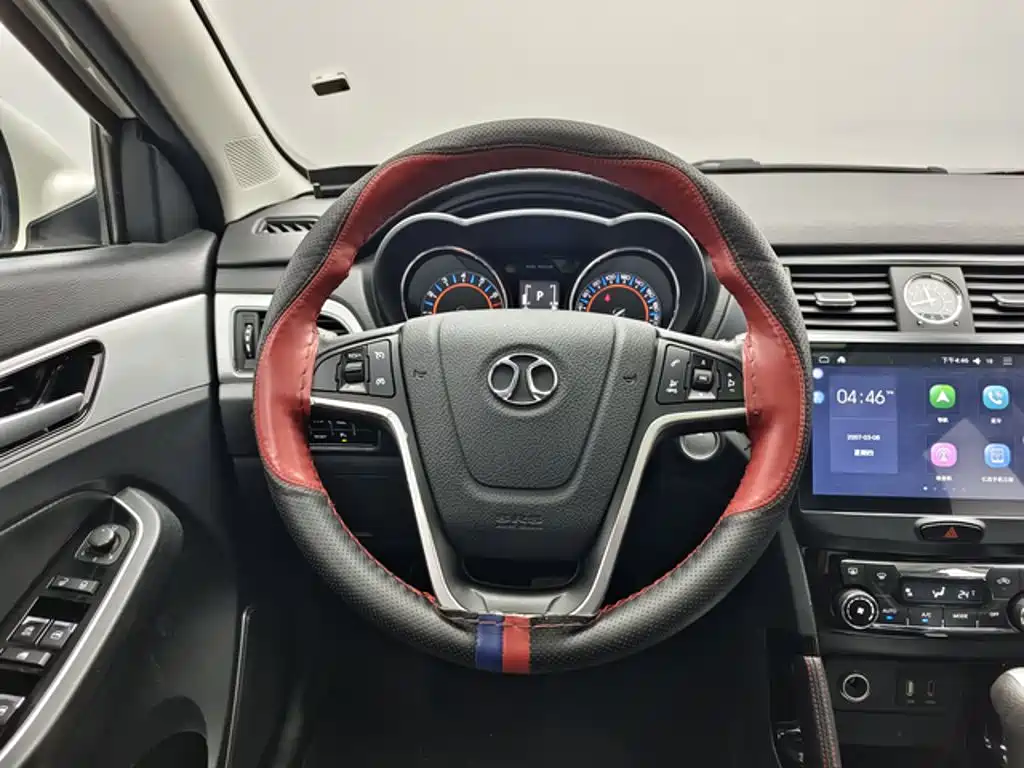 BAIC Senova X55 — фото 9