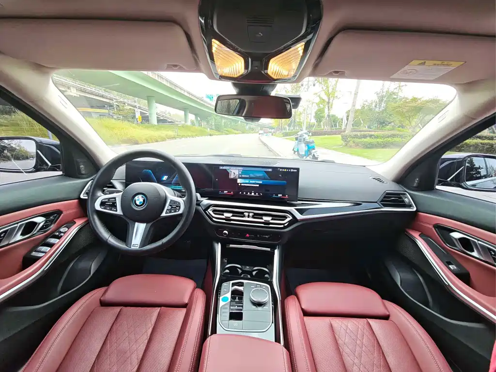 BMW i3 — фото 10
