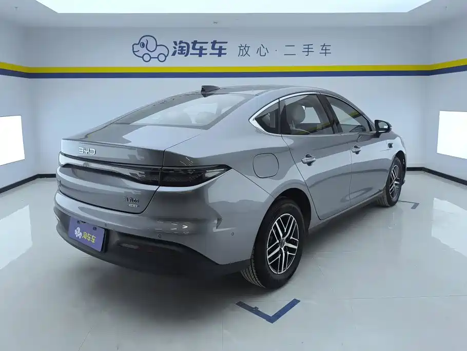 BYD Seal 05 DM-i — фото 3