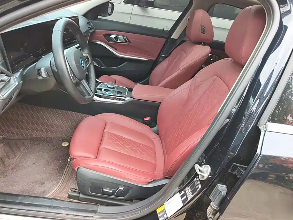 BMW i3 — фото 14