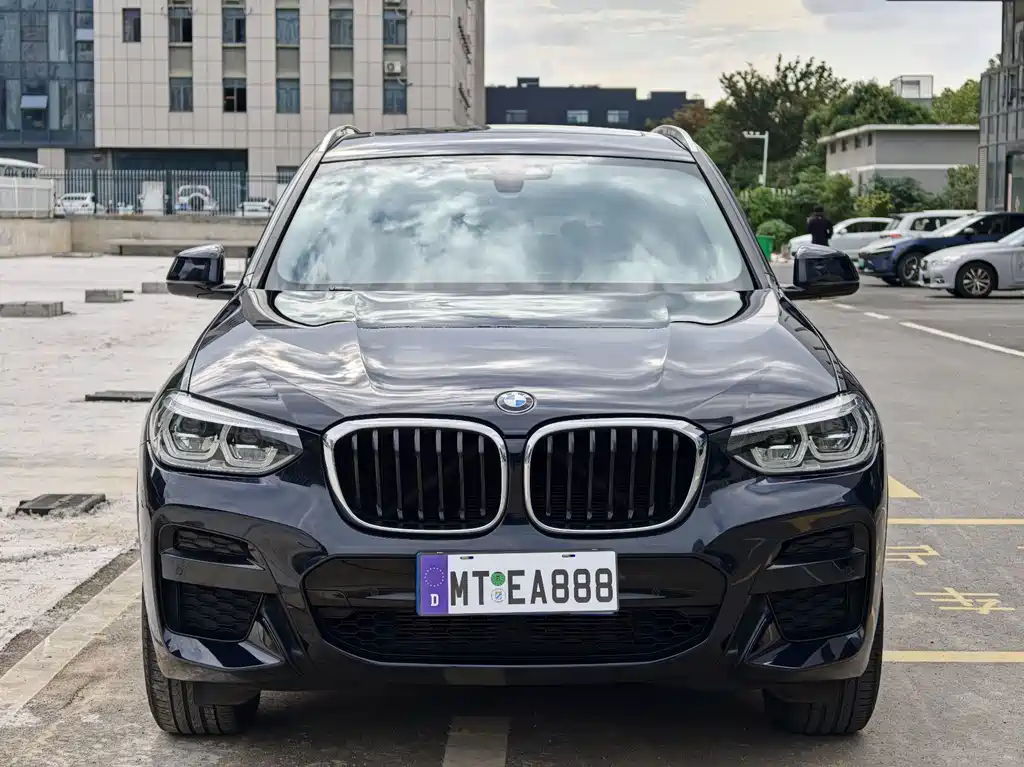 BMW X3 — фото 2