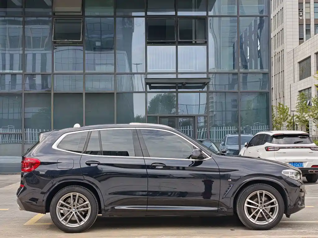 BMW X3 — фото 4