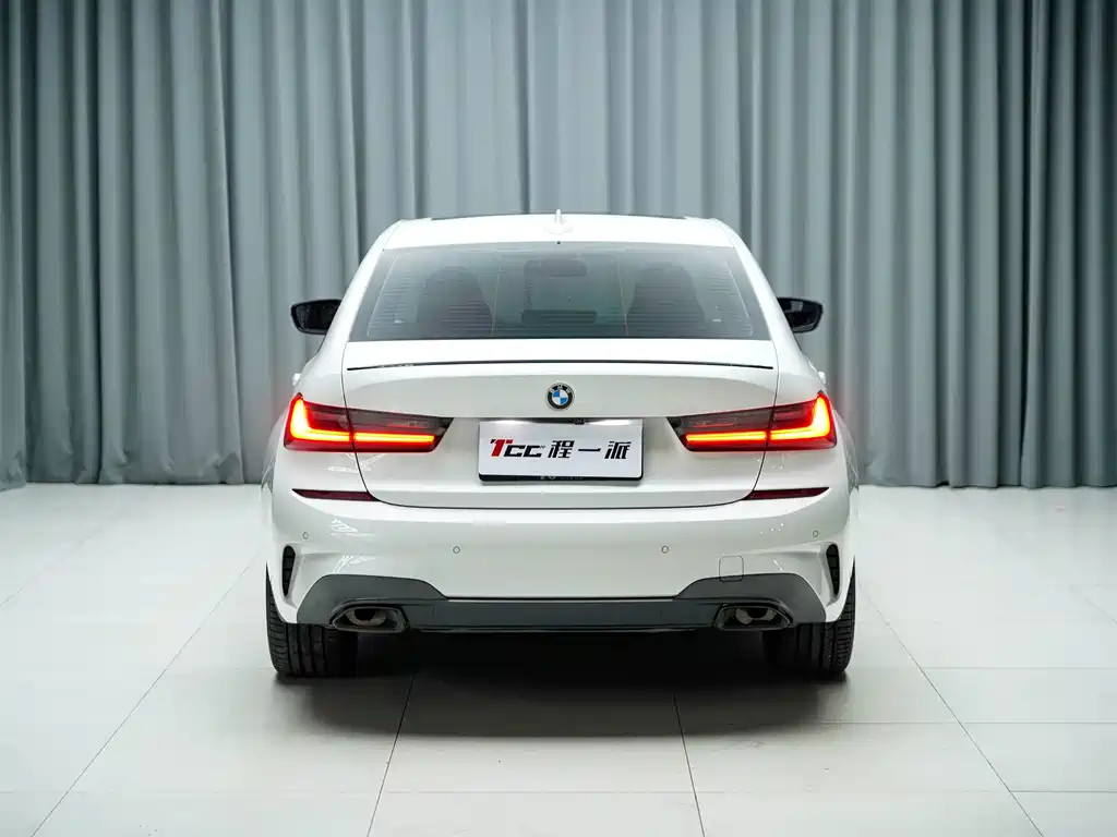 BMW 3 Series — фото 11